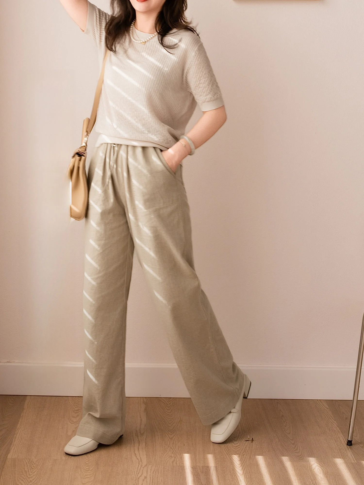 

Apipedream Linen Wide Leg Casual Pants Loose Fit Old Money Style Comfortable Breathable Ladies' Mid-Low Waist Trousers