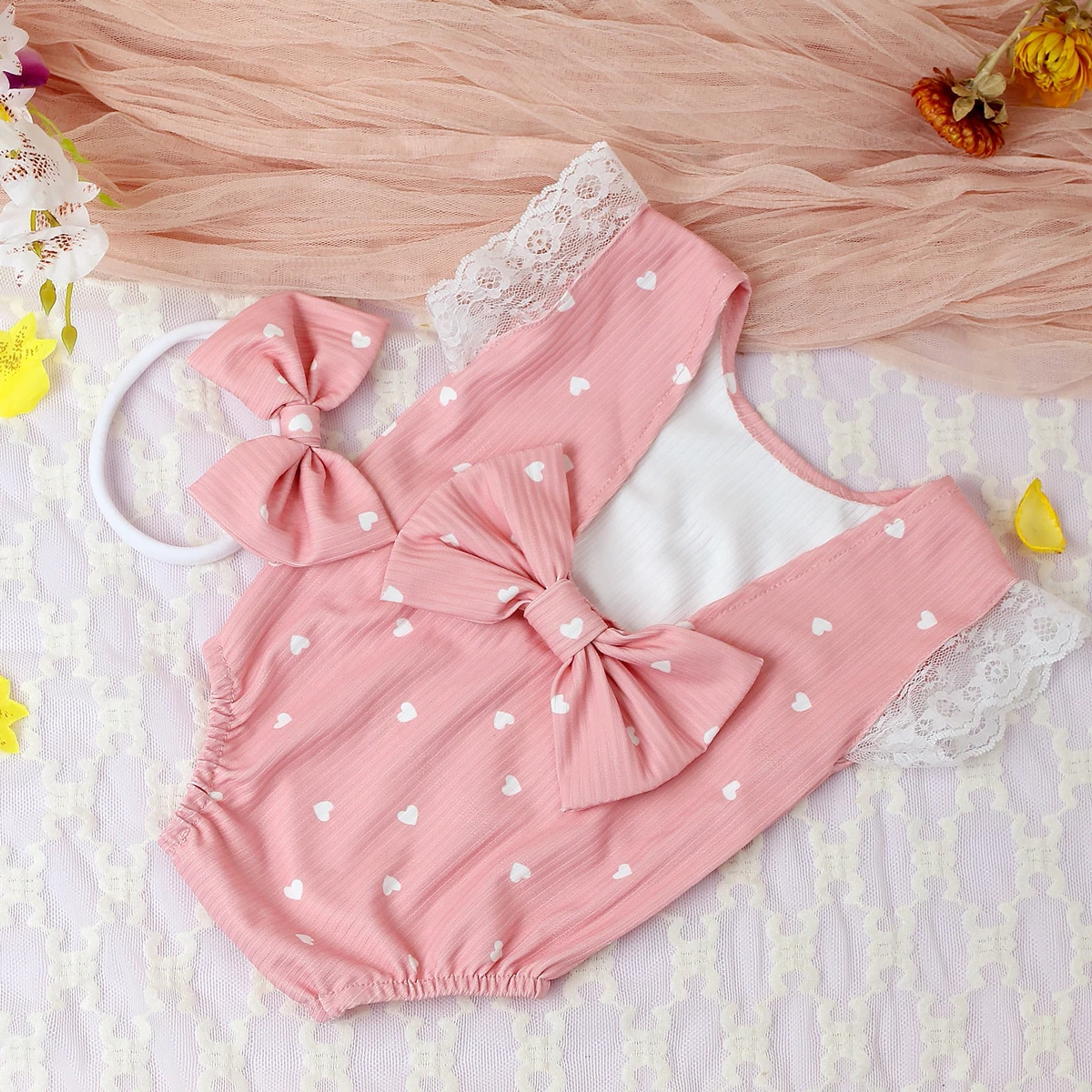 Ylsteed Dusty Pink Newborn Photography Outfits with Bow Headband Heart Print Big Bowknot Romper Infant Photo Studio Props