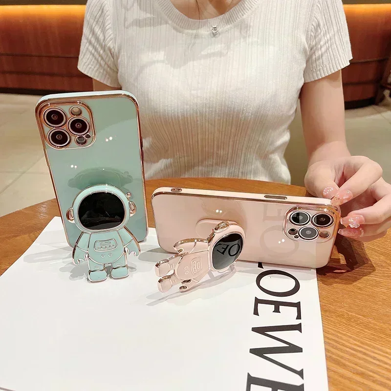 Suporte do anel do astronauta 3D Estojo macio para iPhone, capa traseira luxuosa, dobrável, chapeamento, 14, 13 Pro Max, 12 Plus, 2023