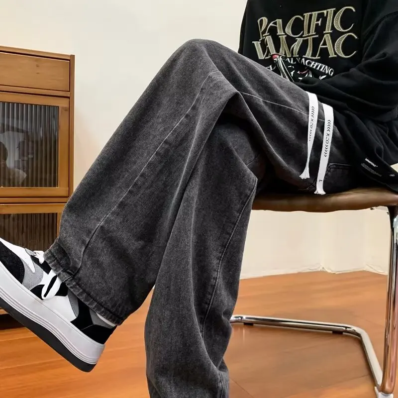 

Smoky Grey Casual Straight Leg Men's Jeans Vintage Washed Loose Fit Long Trousers Fashionable Youth Style Autumn Season
