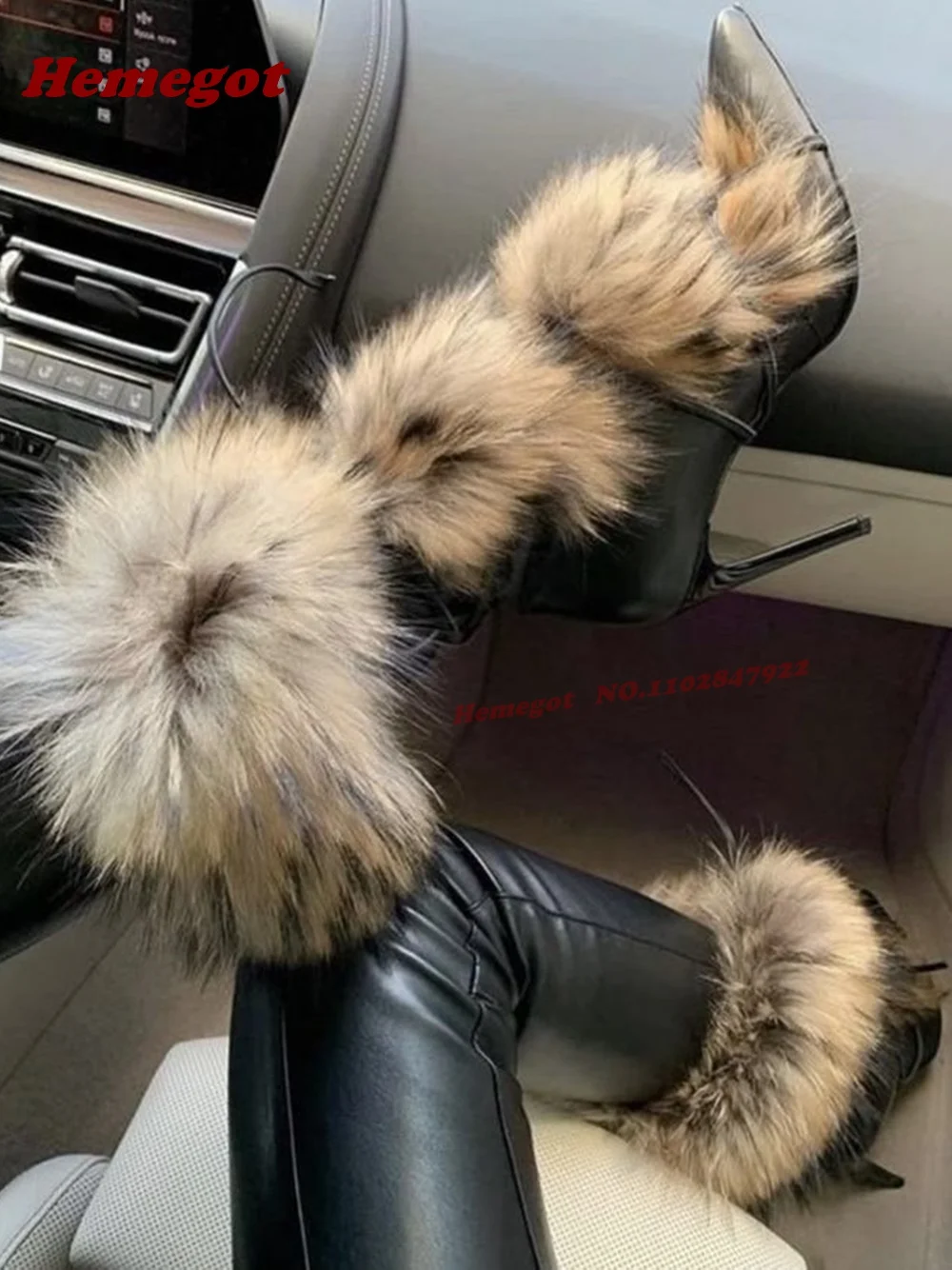 

Ботинки средней длины с пушистым мехом и ремешками, женские ботинки с острым носком в стиле пэчворк на шнуровке, черные туфли на шпильке, подиумная обувь, 2026, пикантные