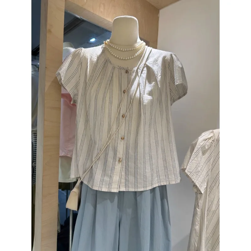 

Casual Women Shirts O-neck Short Sleeve Breasted Commuter Blouses Vintage Korean Fashion Chic Shirt Summer Trendy Female Tops