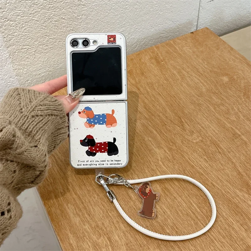 حافظة لهاتف سامسونج جالاكسي Z Flip 6 5 4 3 غطاء خلفي واقٍ لهاتف ZFlip4 ZFlip5 ZFlip6