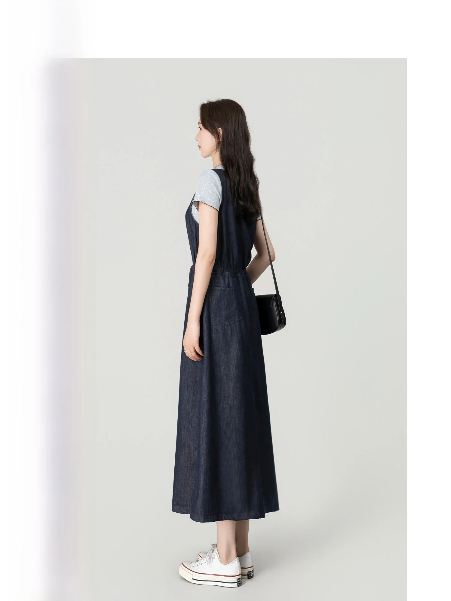 

Casual Wave Egg Set Women's Short Sleeve Waist-Cinching Denim Overalls Two-Piece Suit Spring Fashion round Neck T-shirt