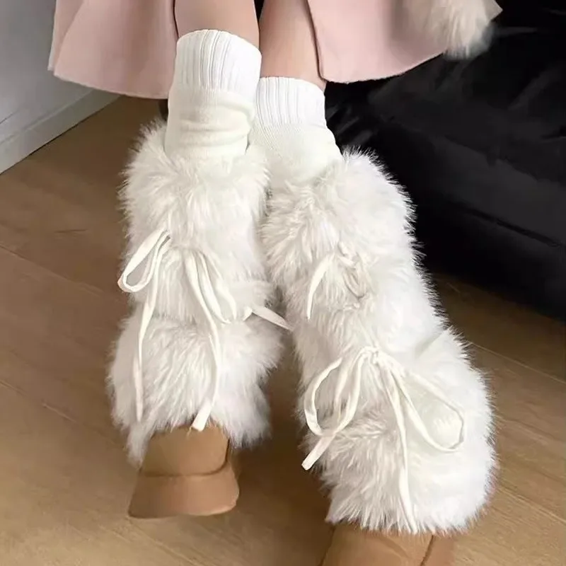 2026 النساء الشتاء الدافئة التمهيد الأصفاد أسود أبيض القهوة تدفئة الساق الشريط Bowknot فروي أفخم غطاء جورب طويل رشاقته أصفاد للأحذية عالية الرقبة