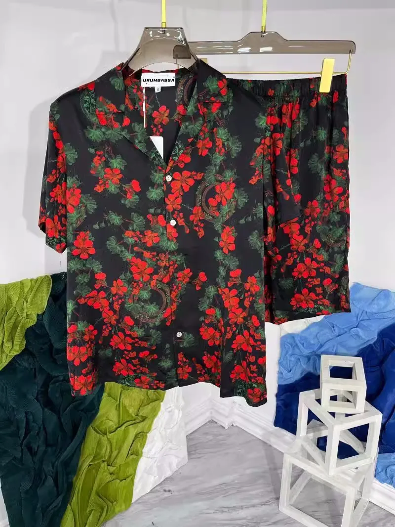 

Summer Fashion Men's Casual Suit Chic Floral Print Short-sleeves Shirt+Shorts Two Piece Set C676