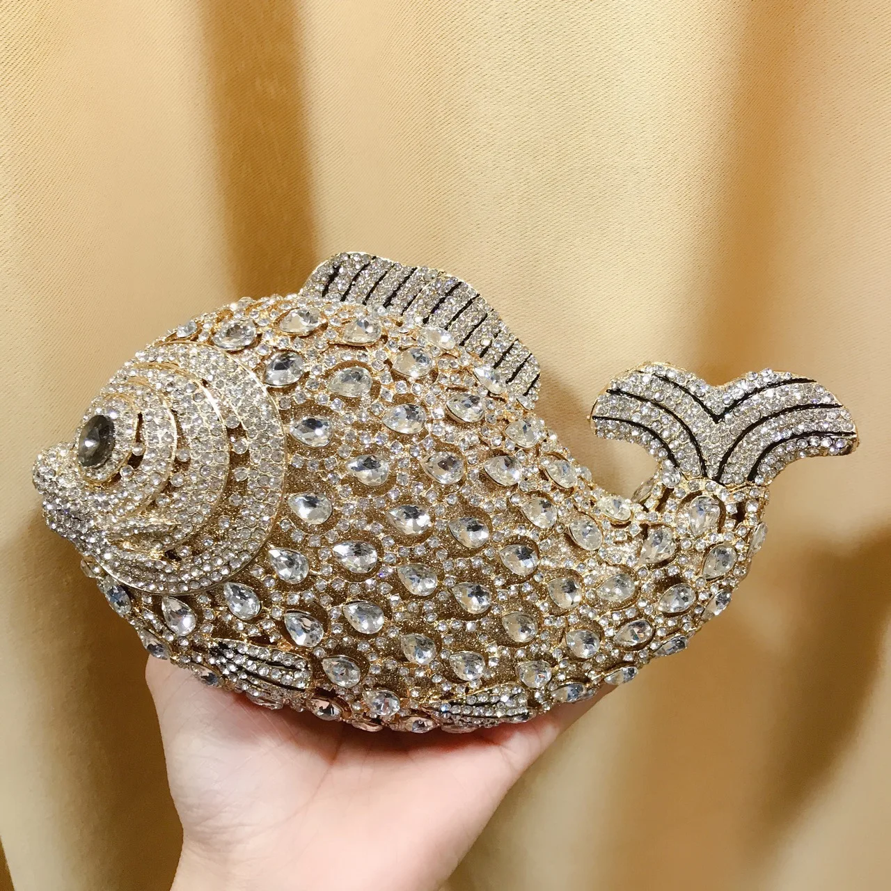 Luxury Lucky Fish Women rhinestones Purse Evening Bags Diamond Metal Clutches Bags Wedding Party Minaudiere Purses and Handbags
