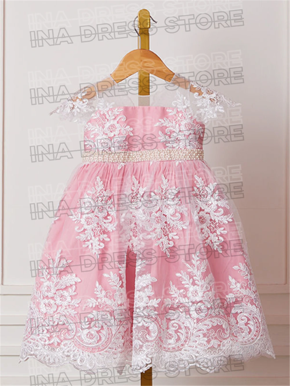 Mooie bloemenmeisjesjurk roze tule witte afdrukken kleine prinses kinderen meisjes verjaardag banket doop bal feestavondjurken