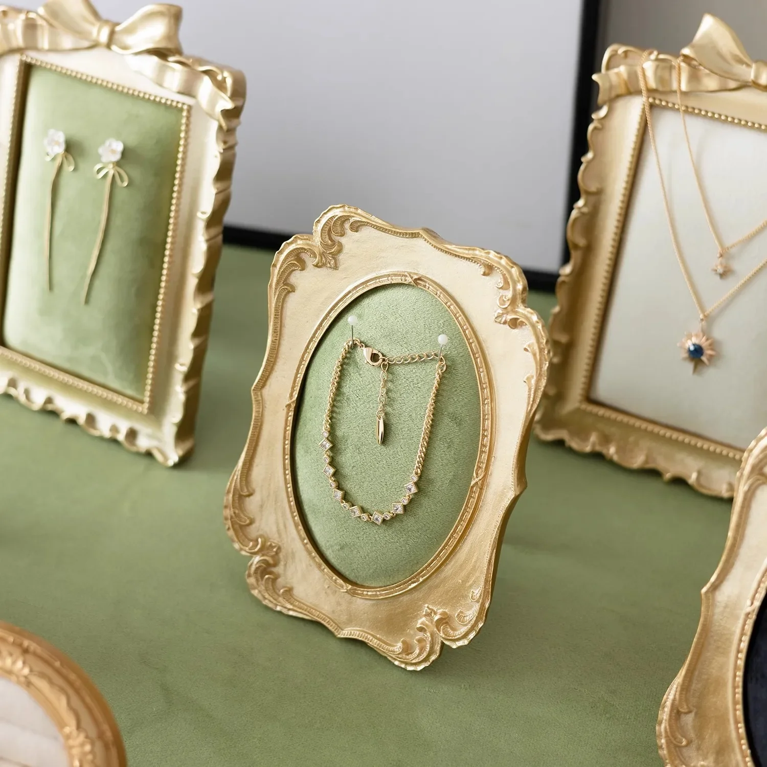 Vintage Jewelry Display Shelf Rings Earrings Necklace Adjustable Standing Jewelry Storage Stand Room Decor Interior Accessories