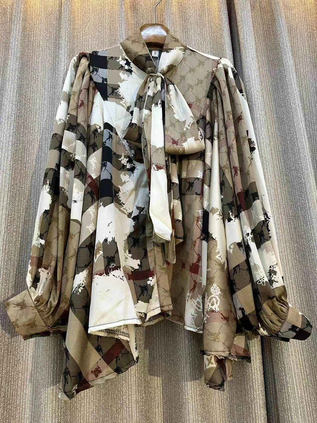 New Vintage Printing Casual Shirts For Women Long Sleeve Spliced Single Breasted Minimalist Loose Louses Female Blouses 2024