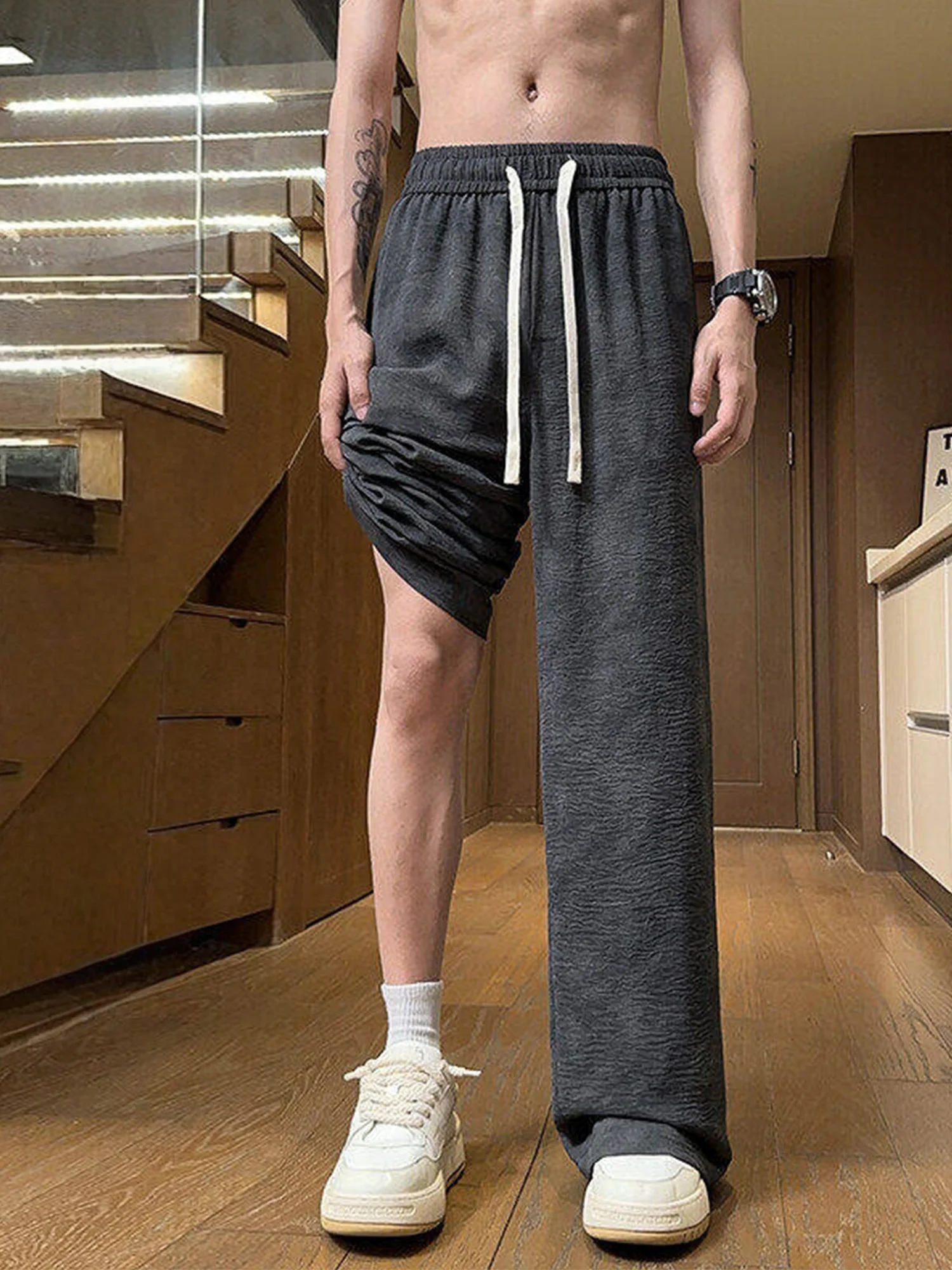 

Мужские летние тонкие повседневные брюки из ледяного шелка в американском стиле ретро, свободные прямые свободные драпированные удобные модные брюки