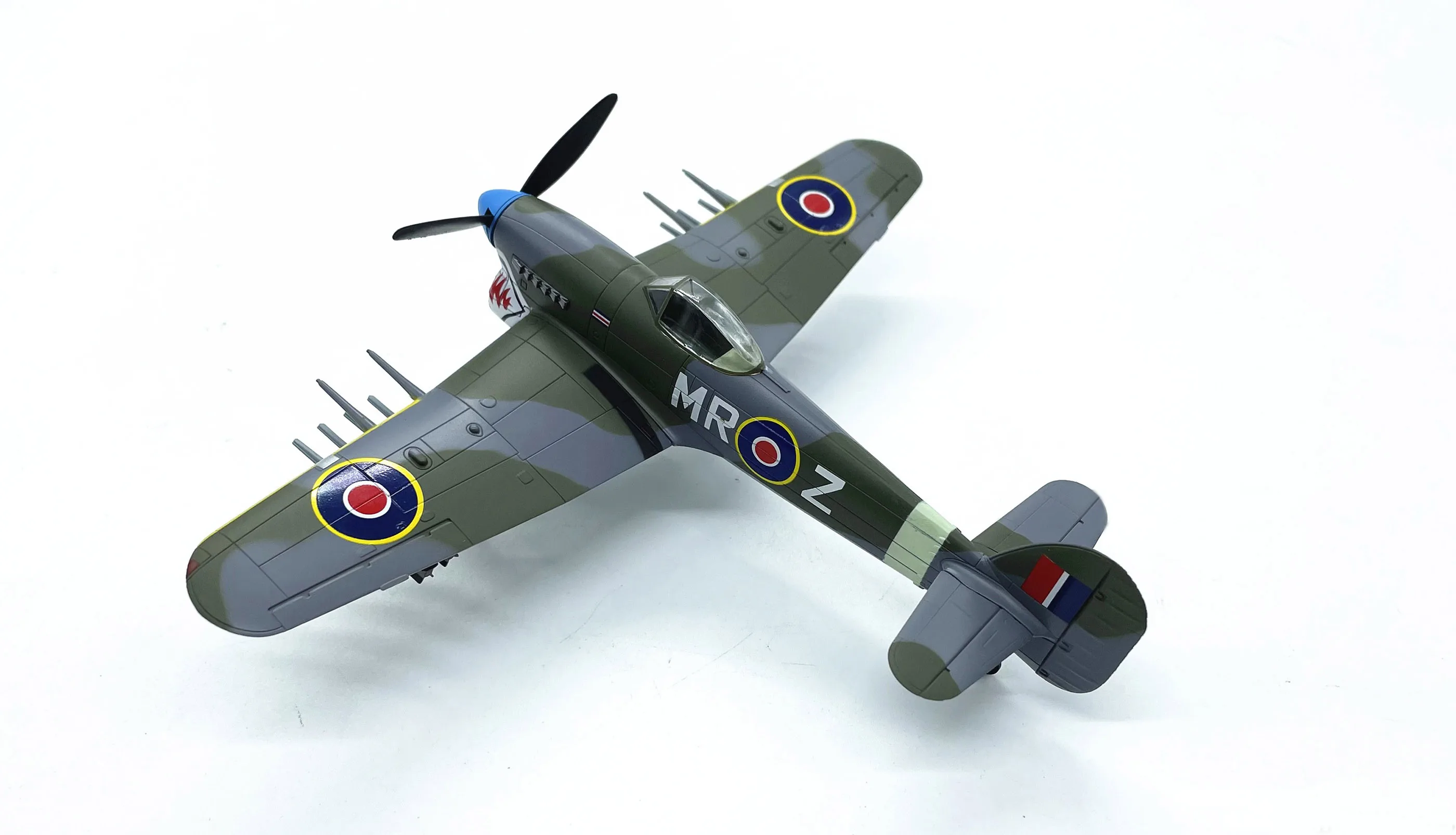 

1:72 36314 Модель британского истребителя mk.1b Имитация готового маятника