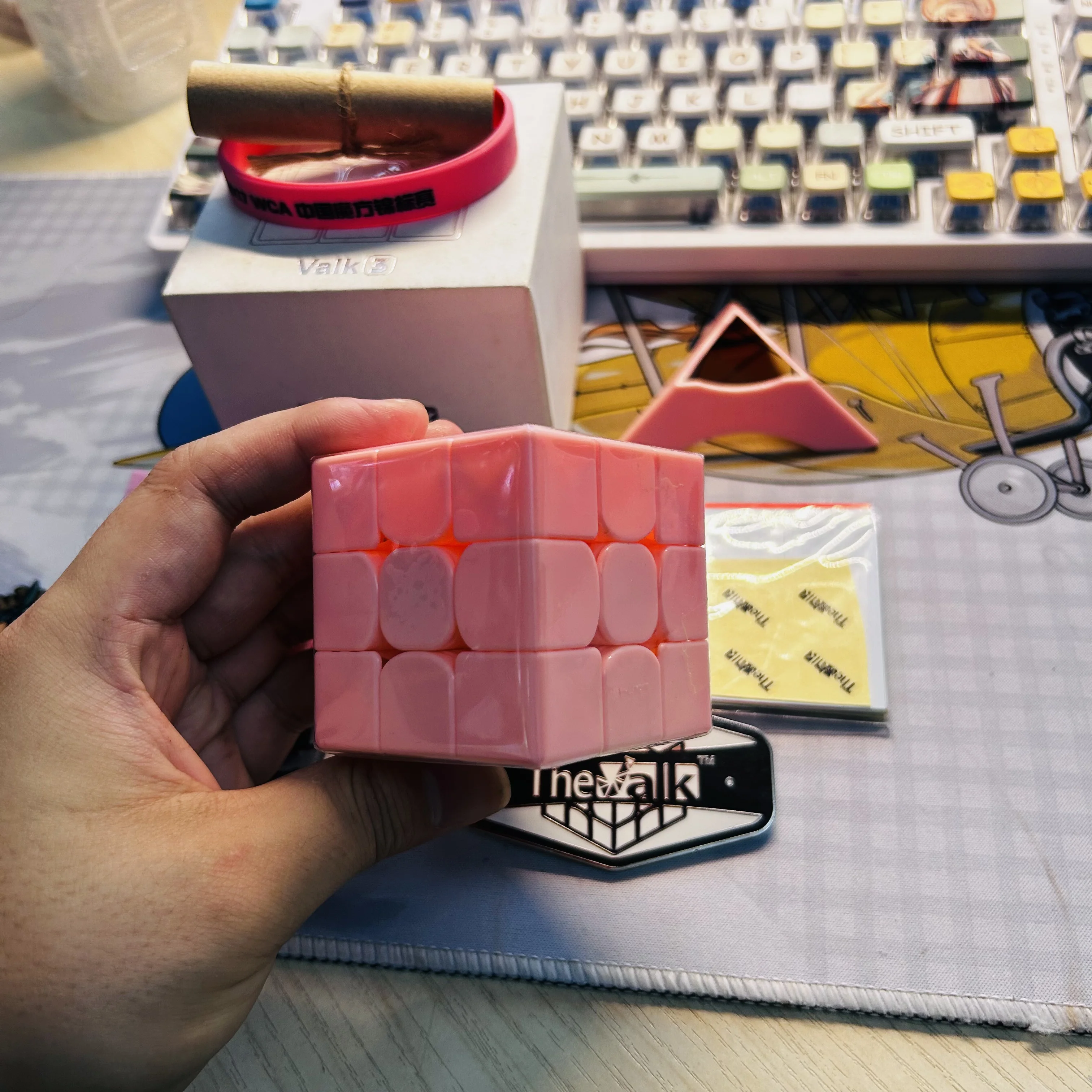 QiYi 3x3 Cube Valk3 Cube Limited Edition Cube Professional SpeedCube for Competition and Practice 3x3x3 Magic Cubo