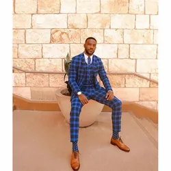 Elegant 3 Piece Jacket Pants Vest Single Breasted Notch Lapel Formal Blazer Casual Outfits Design Men Suits Customzied Clothing