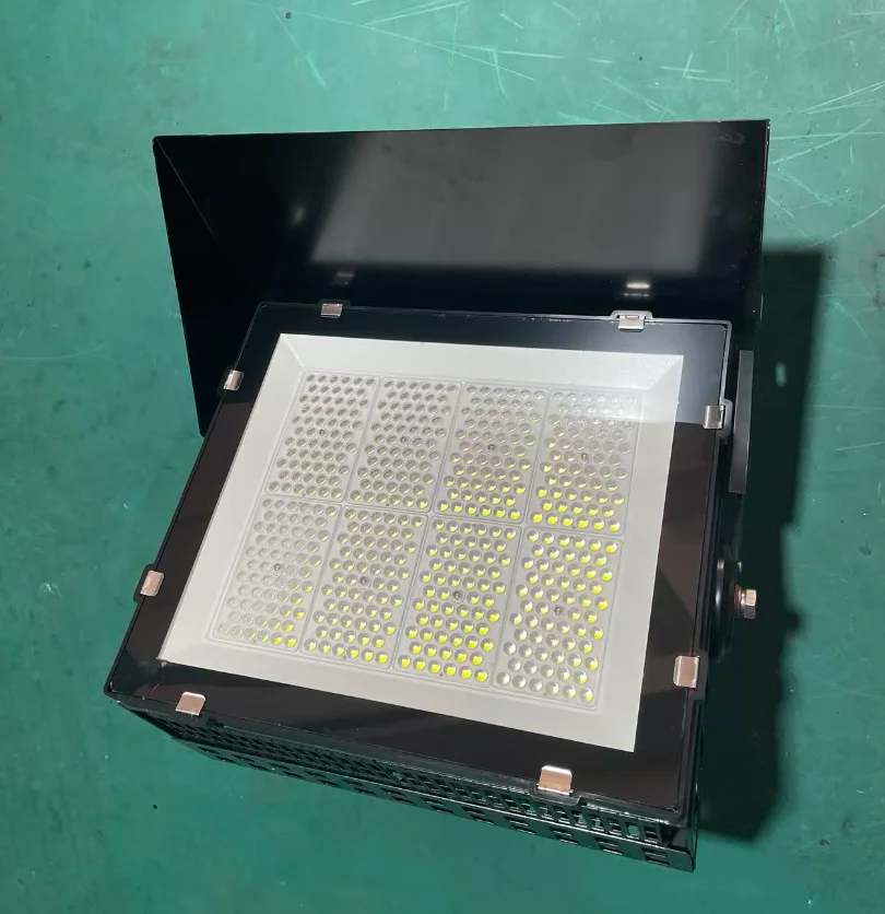LED Lights High-power ultra-bright LED stadium lamp football stadium lamp outdoor lighting professional lamp 400W 600W 1000W