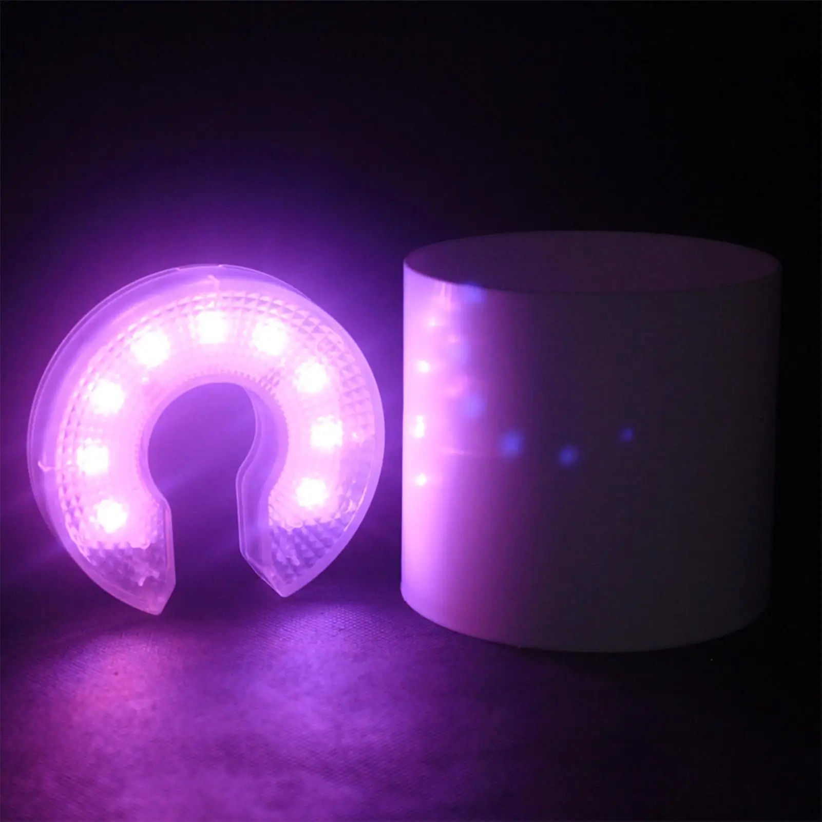 

Glow Golf Hole Lights LED Putting Green Cup Lights Night Golf Hole Lights Waterproof Golf Hole Night Light Golf Accessories ﻿