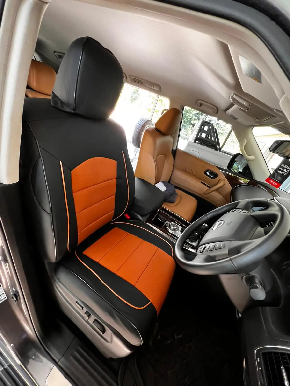 Custom for Nissan Patrol 2022 2021 Seats Covers Cowhide & PVC Leather 8 Seats Cushion 3 Rows Right Hands Drive Version 20PCS/Set