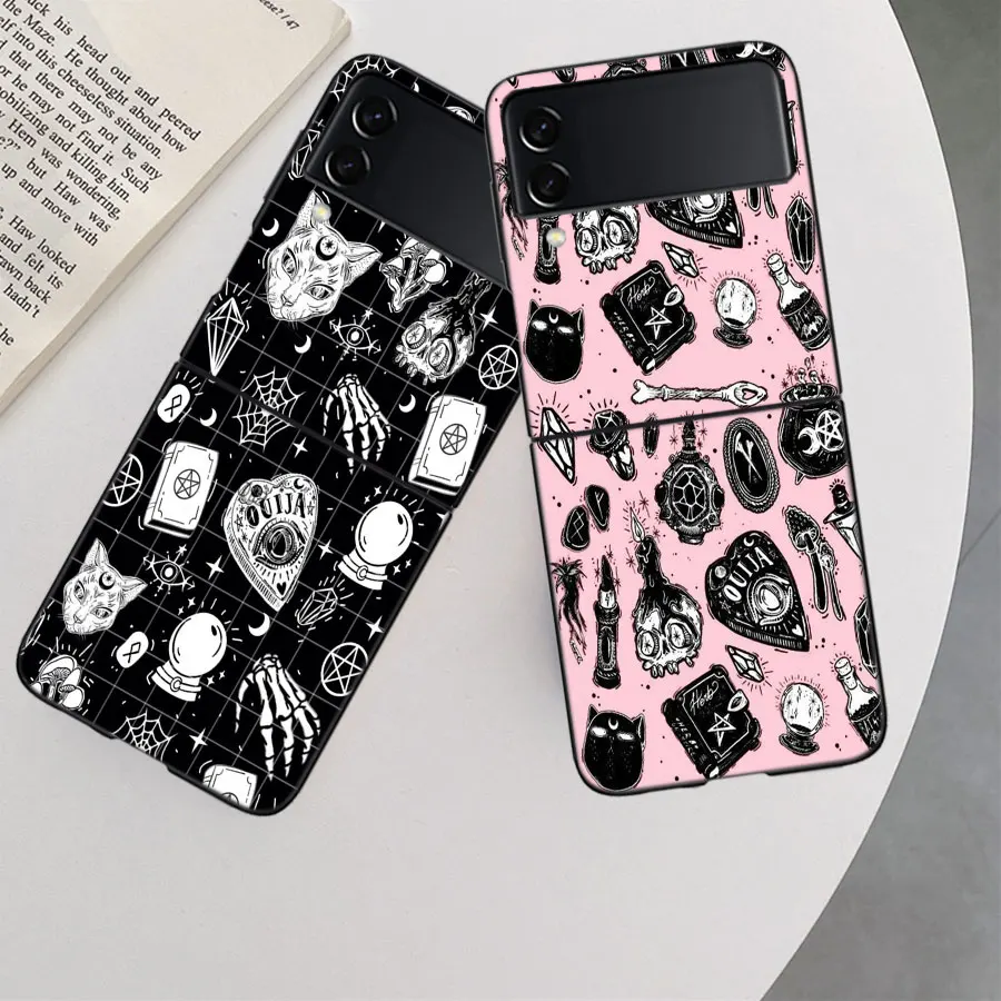 Witch Girl And Cat Case for Samsung Galaxy Z Flip 6 Flip 5 4 3 5G Black Cell Phone Cover Z Flip 5 Luxury PC Shell Coque