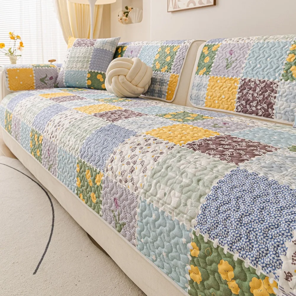 Cozy Thick Flannel Sofa Cover Anti-Slip sofa Cushion Pad for Winter Autumn, Plush Rural Style Sofa Protector Wrap, Soft Warm