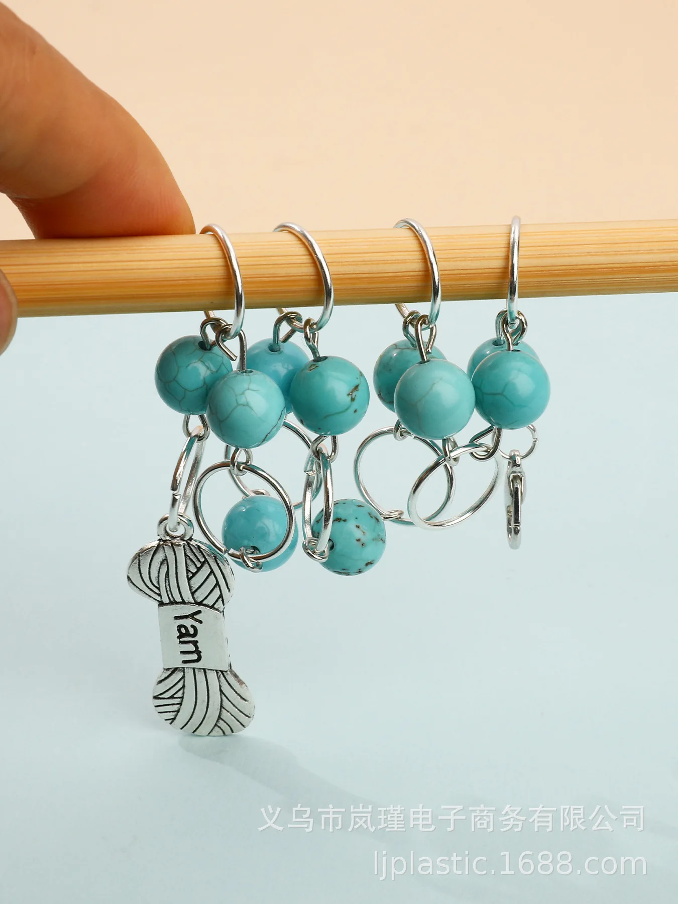 

Stitch Marker Keeper Pendant Beads Chain Yarn Ball Charm Multifunctional Knitting Crochet Locking Stitch Marker Keeper Pendant