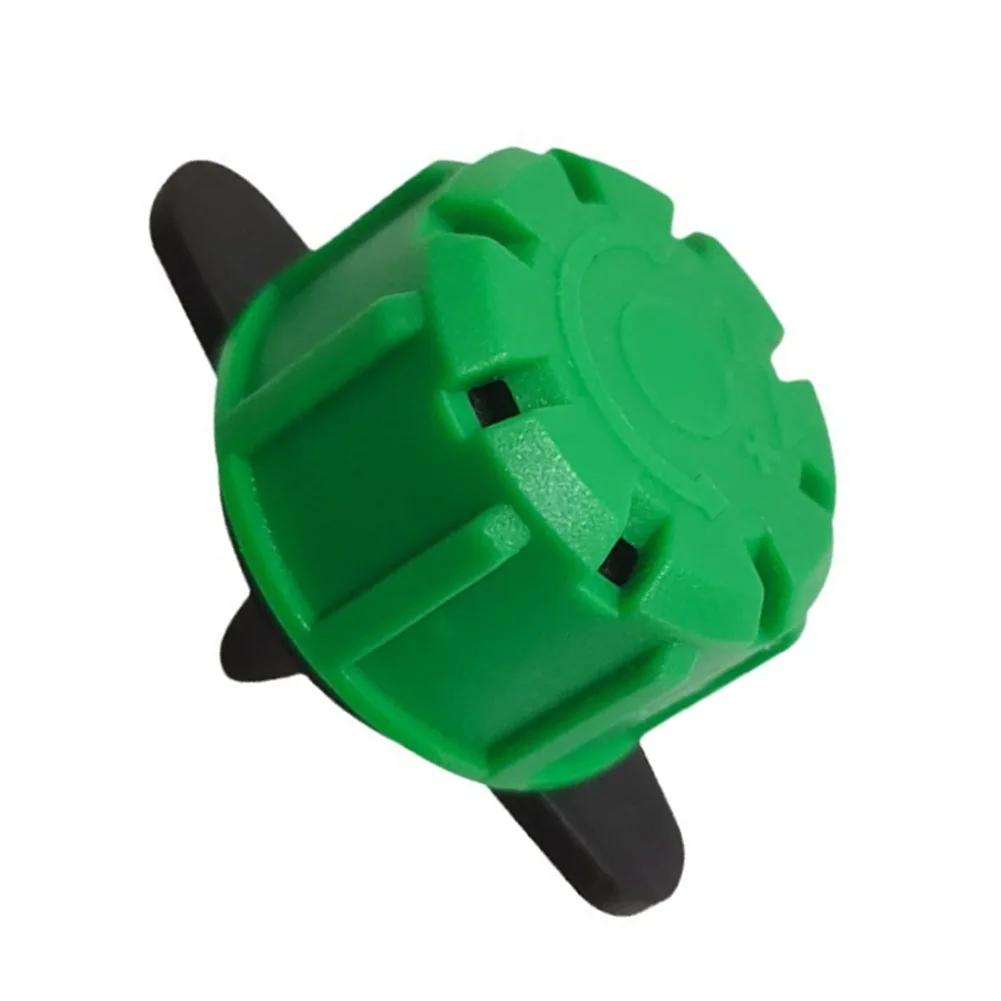 100 Piece Drip Irrigation Kit Including Adjustable Emitters with Flow Range 0-135L/H and Multi-Point Dispersion