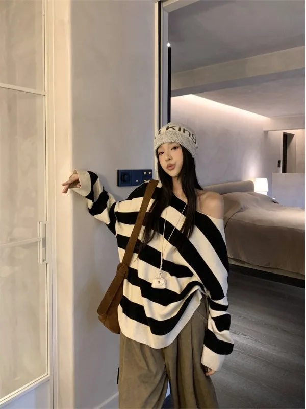 

Свободный вязаный джемпер в полоску с длинными рукавами для женщин: модный повседневный стиль, корейская версия, свободный крой, весенняя новинка