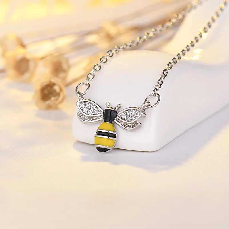 Zircon Stone Brilliant Cut Adorable Bees Pendant Claw Setting Necklace for women sterling silver necklace