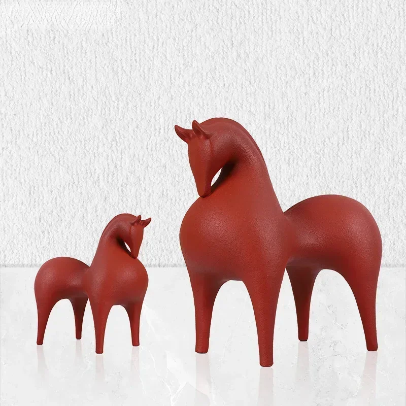 New Chinese modern horse art abstract resin ornaments Home accessories porch living room luxury wine cabinet decoration