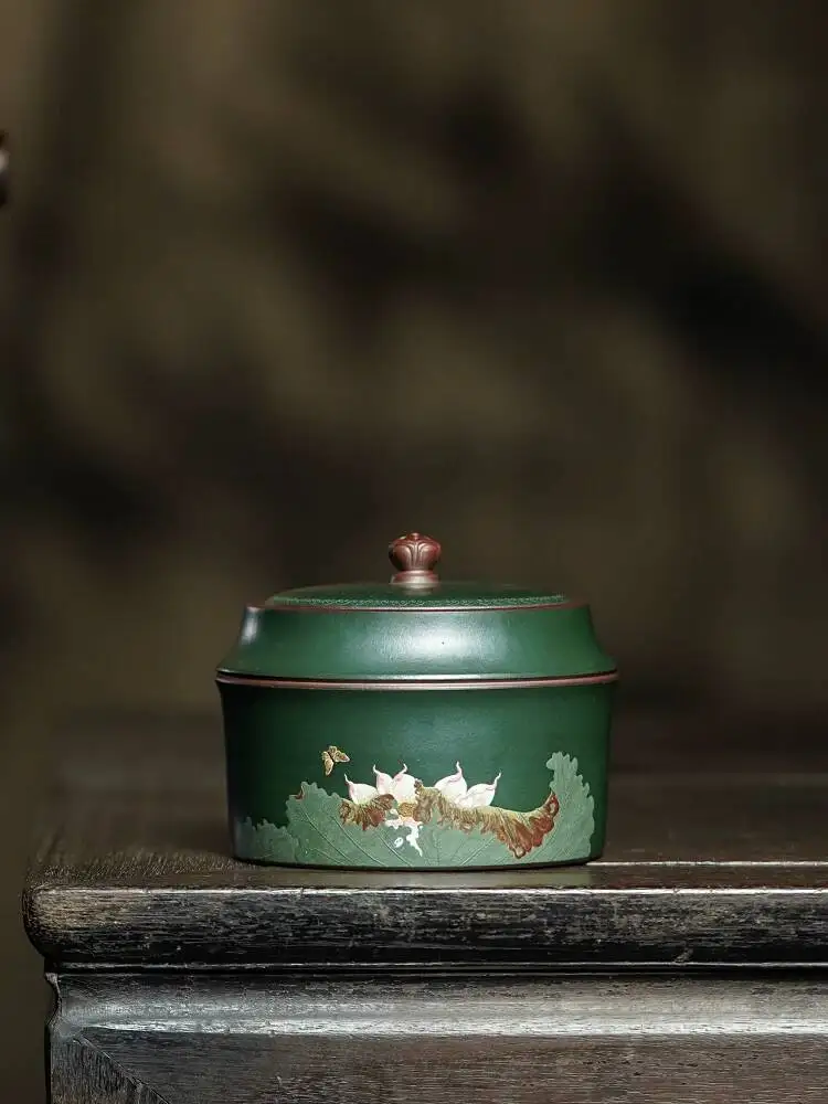 

Yi Hut Spring High-End Purple Clay Mastercrafted Collector's Grade Awakening Canister, Two-Tone Hand-Painted Tea Container That