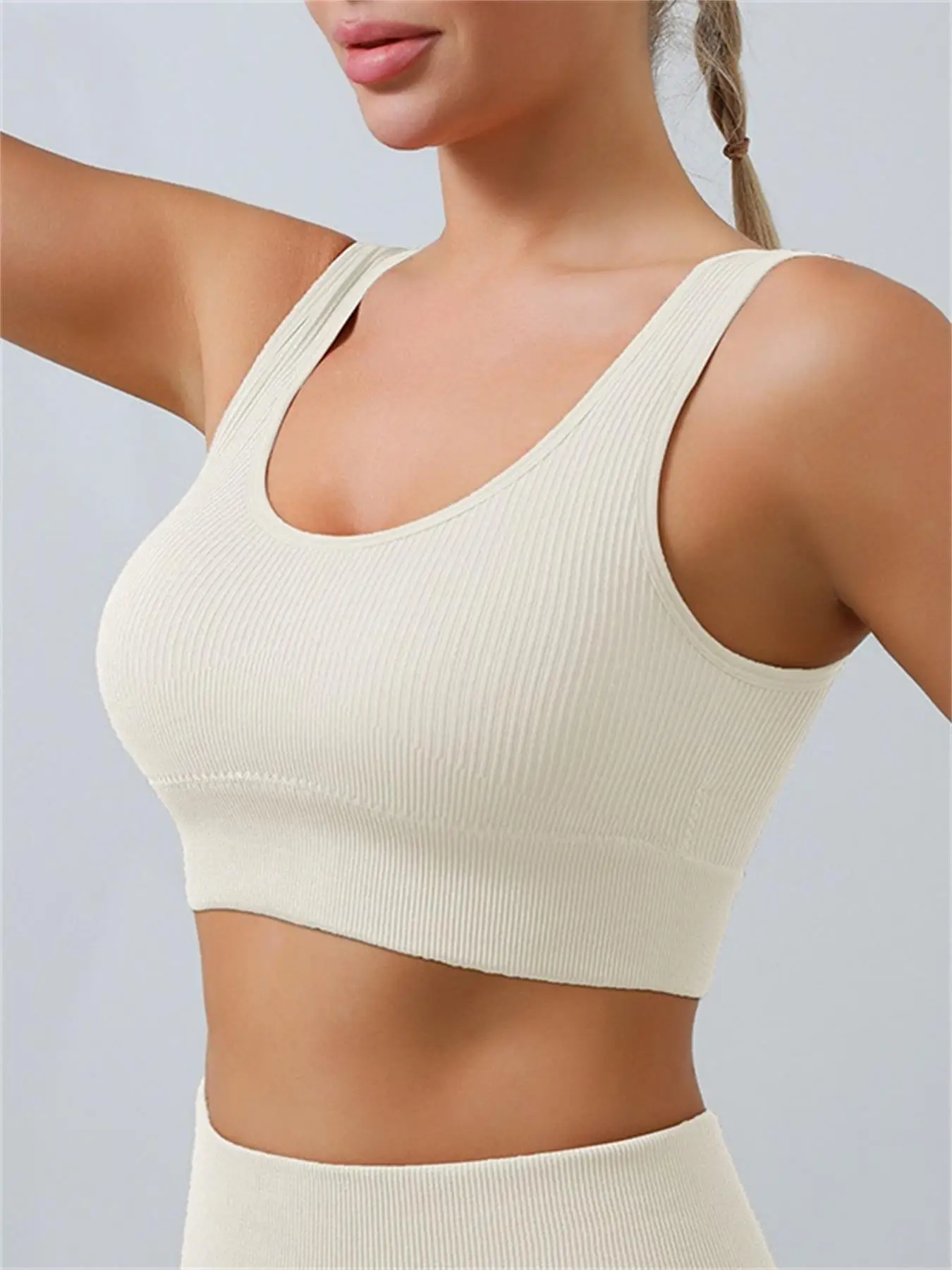 Women\'s solid color threaded yoga underwear seamless knit sports vest Fitness Yoga U-bra, Embedded chest pad
