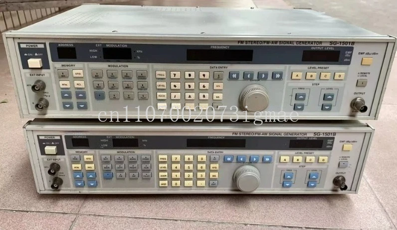 Suitable for SG-1501B Stereo High-Frequency Signal Source 100K-150M Signal Generator, 80% New
