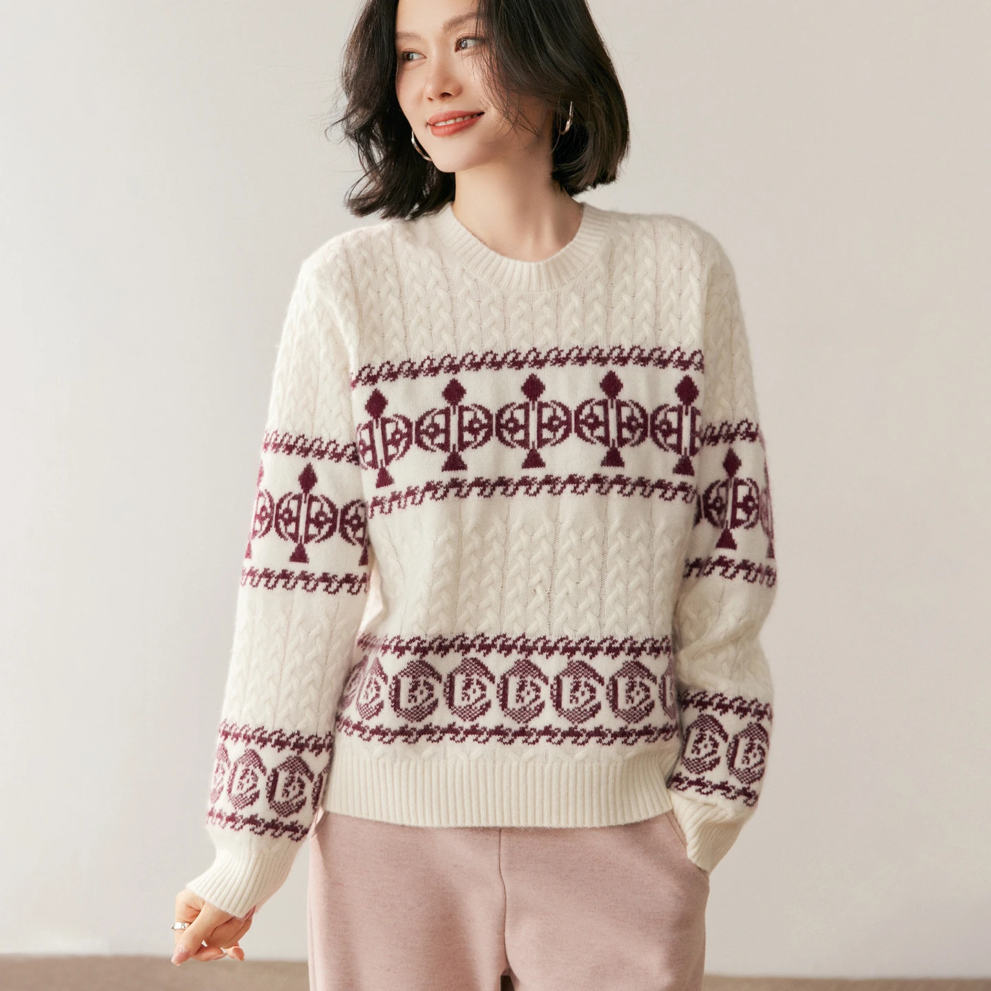 

Новый женский свитер из 100% чистого кашемира, вязаный кашемировый пуловер с круглым вырезом, жаккардовый, утолщенный, женский зимний топ