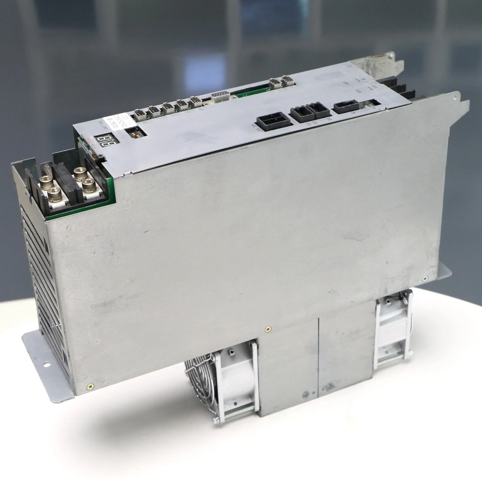 

for OKUMA Servo Drive MIV08A-1-B5 MIV22-3-V3 second-hand