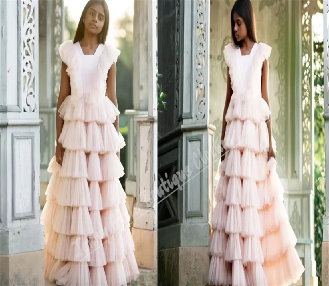 

Customized Pink Flower Girls Dresses For Wedding Puffy Tiered Princess Birthday Party First Communion Prom Banquet Gown