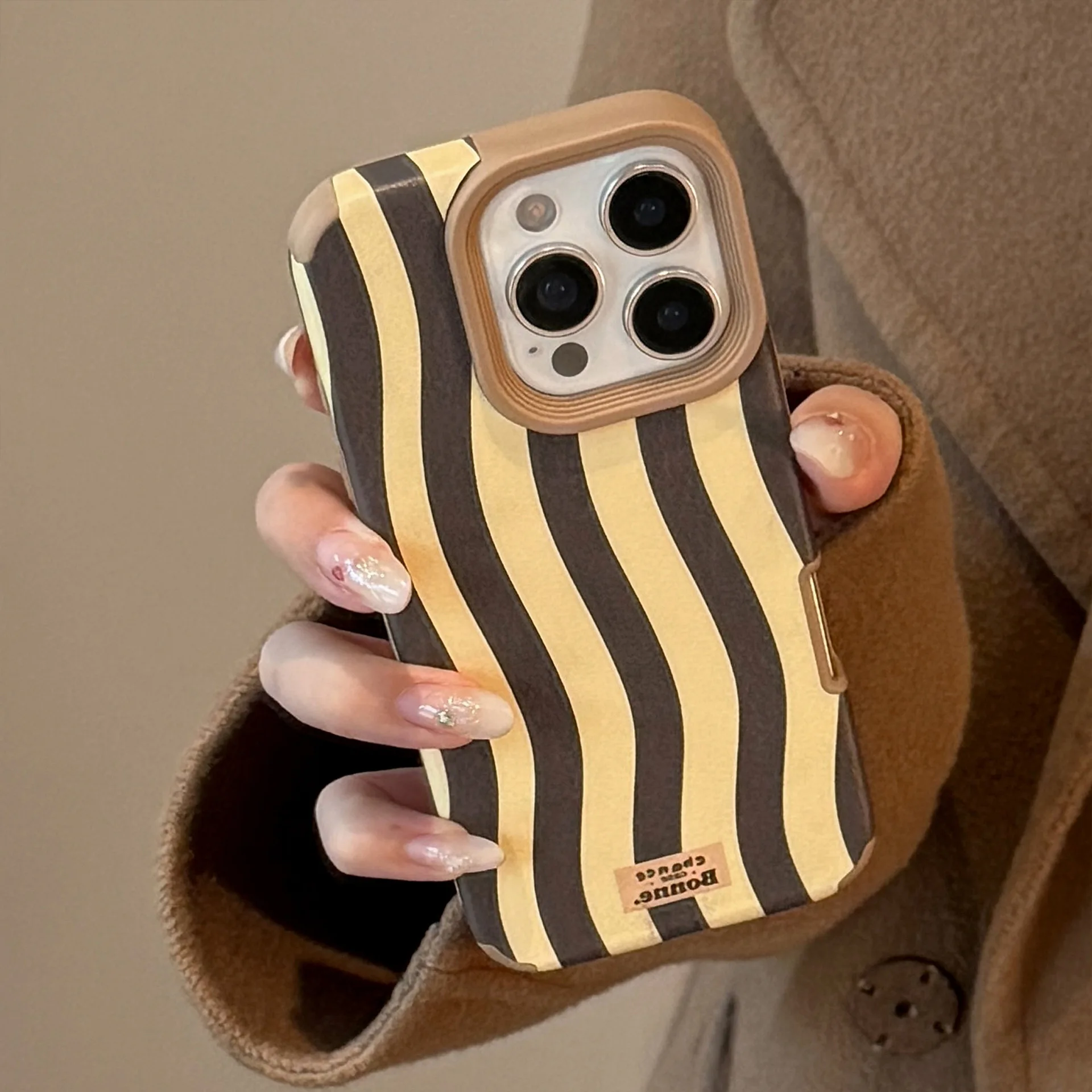 خمر متموجة مخطط الجلود الملمس جراب هاتف آيفون 17 الهواء 16 15 14 13 12 11 برو ماكس زائد للصدمات الغطاء الواقي ﻿