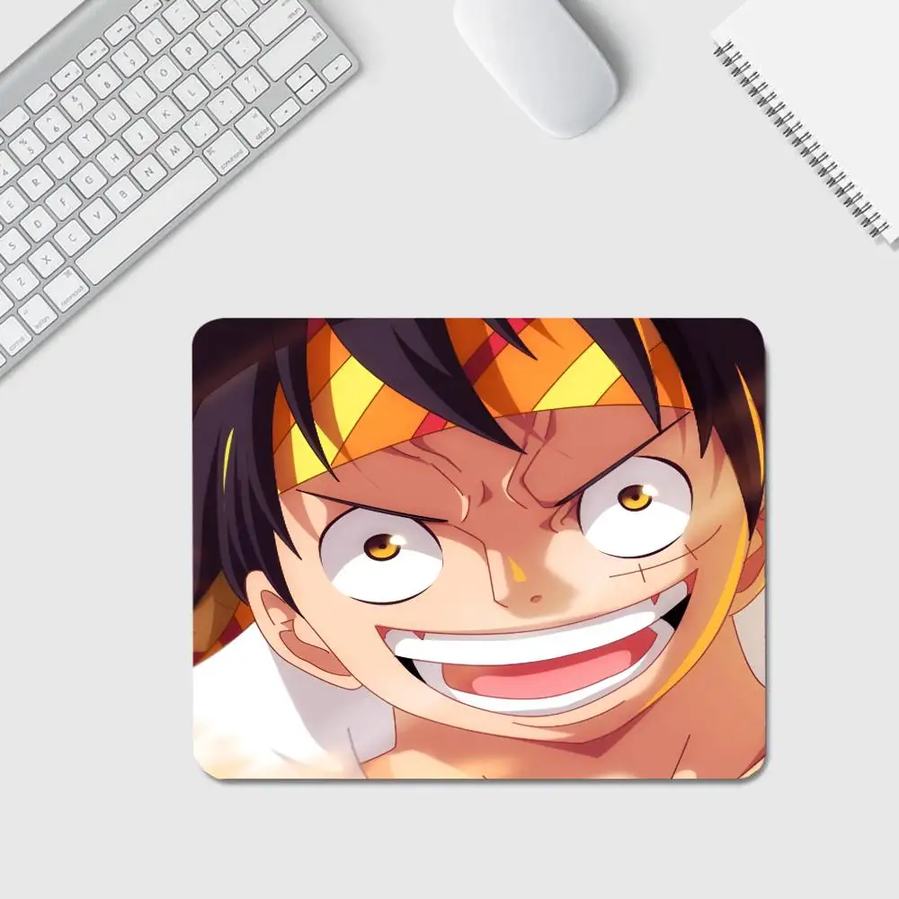 O-One P-Piece Anime Game Mouse Pad, Almofada De Mesa De Borracha Pequena, Almofada De Mesa Para Laptop, Alta Qualidade