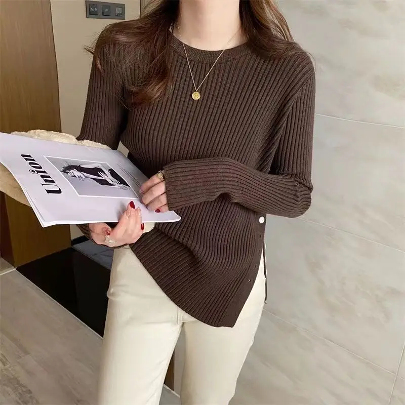 Knitted Base Shirt Long Sleeved Women's Niche Slit Sweater Fashionable and Stylish High-end Interior Round Neck Top