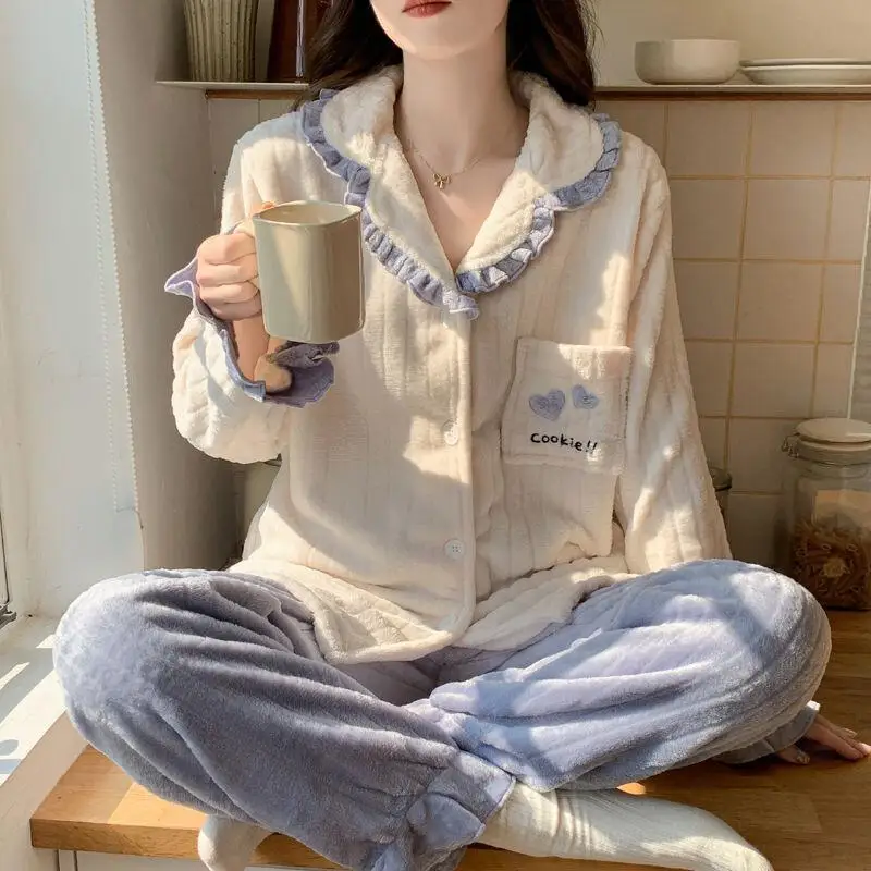 

New Hot Cute Princess Style Loungewear Pajamas Flannel For Women Winter Home Thick Warm Long Sleeve Lace Embroidery Sweet Cozy