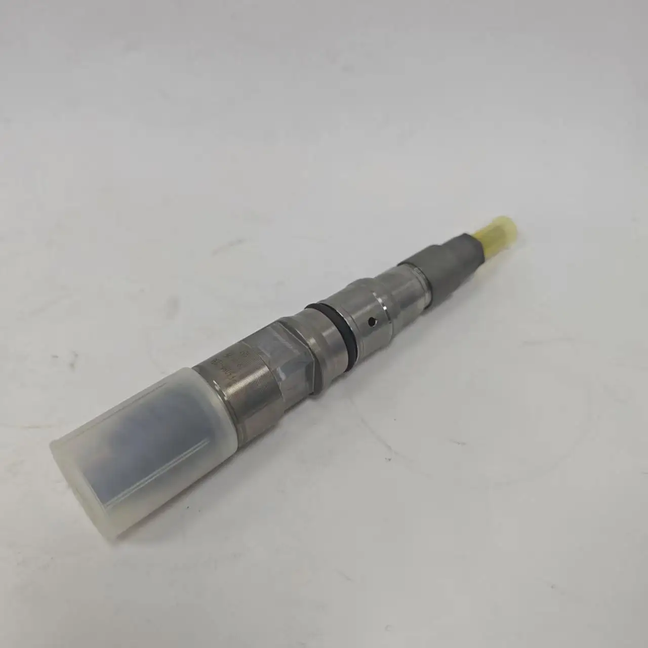 65.10401-7001 / 65104017001 / 0445120040 Fuel Injector For Doosan DL08 Daewoo BS090 / BS106 / Novus / DX300 / DX340 / DX350