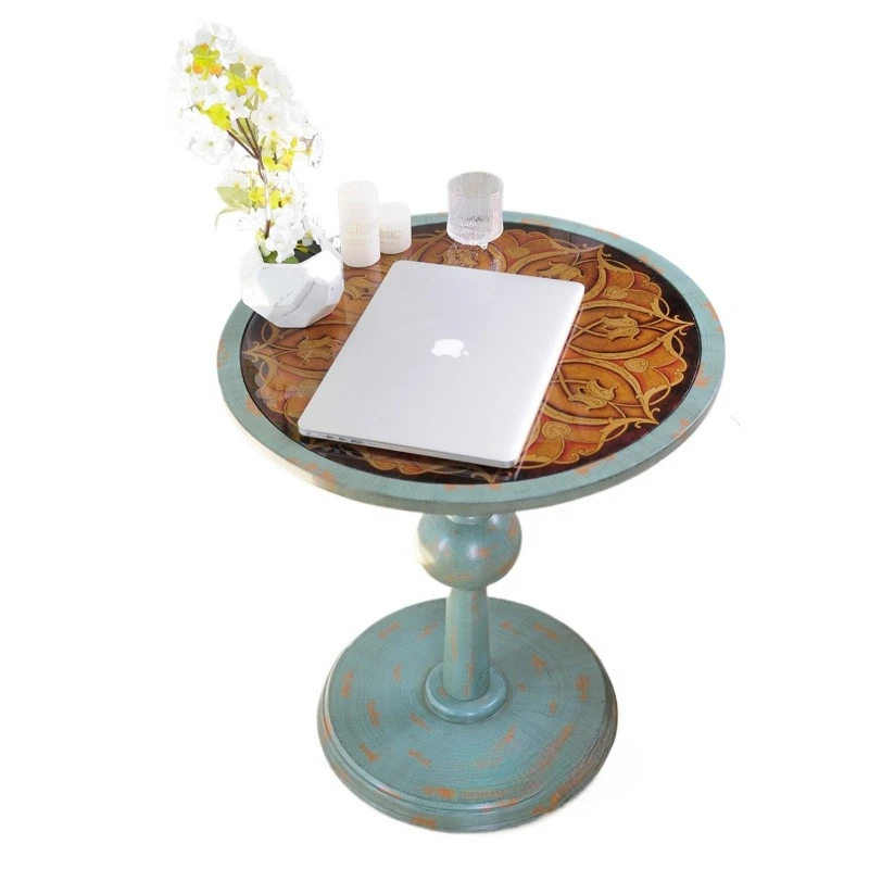 

Окрашенный ретро легкий роскошный закругленный угловой диван, боковой балконный чайный столик