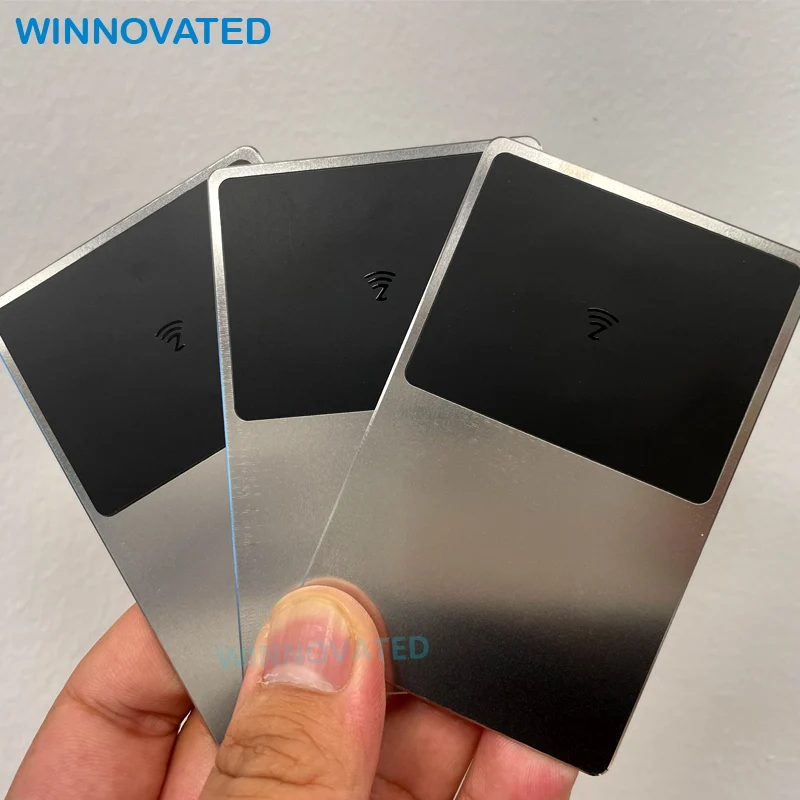 

Luxury Engraved Logo NFC Metal Card Business Card With QR Code
