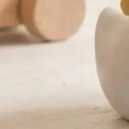 Soft Color Duck Ornament Resin Duck Decor 2 Pcs Resin Duck Figurines with Dangling Legs Cute Goose Statues with Yellow for Home