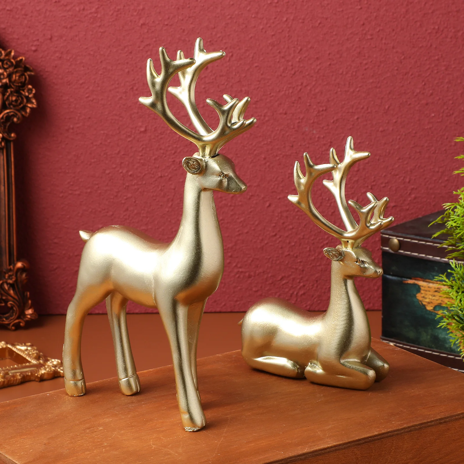 

2Pcs Resin Elk Decor Desktop Ornament Home Deer Adornment Christmas Supply Living Room Bedroom Bathroom Decor Party Scene Layout