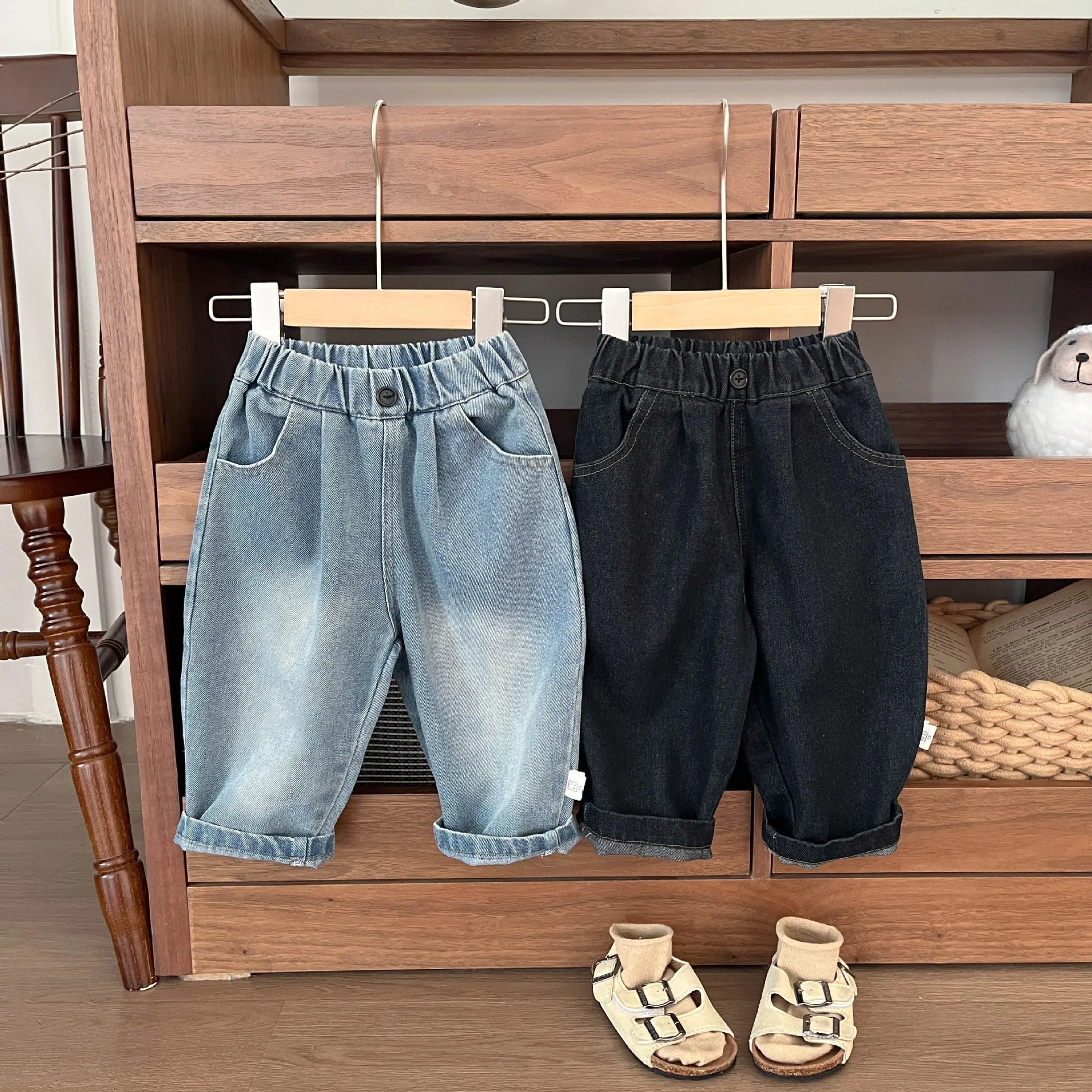 Boys Solid Straight Pants 2024 Autumn New Baby Girl Vintage Denim Trousers Cotton Toddler Versatile Loose Jeans Infant Clothes