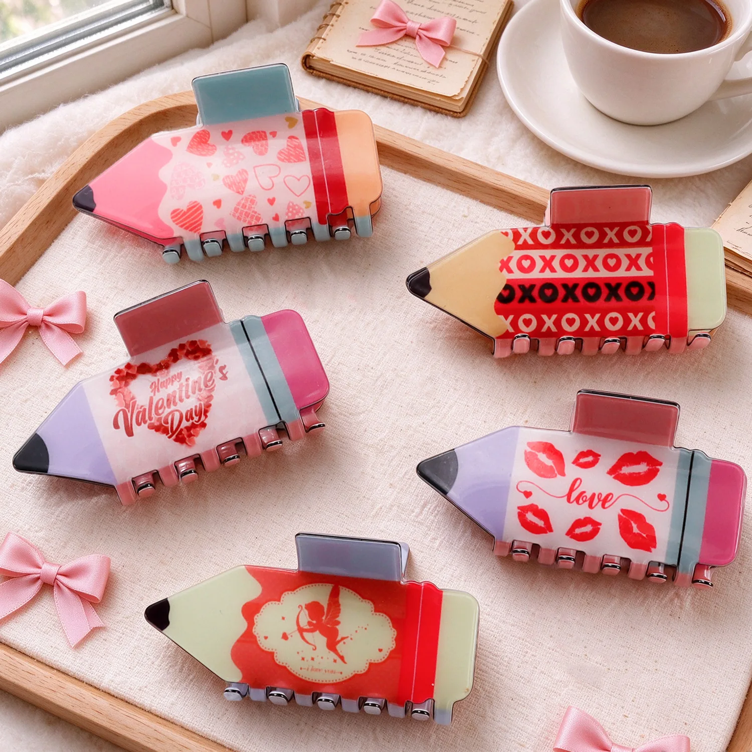 PVC Valentine's Day Pencil Shaped Hair Claw Clips Non Slip Cute Heart Lip Print Romantic Holiday Hair Accessories for Women