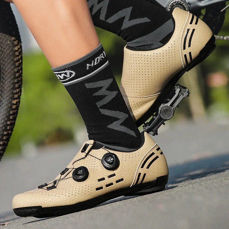Neue Männer Radfahren Fahrrad Unisex Racing Turnschuhe Fahrrad Geschwindigkeit Stollen MTB Straße Mode Radfahren Sport Professionelle Gummi Flache Schmutz – Detail 28