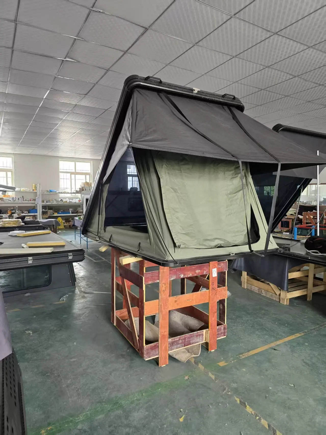 4x4 Aluminum Roof Top Tent for Overland Offroad Car-2 Person Waterproof Four-Season Outdoor Camping Adventure