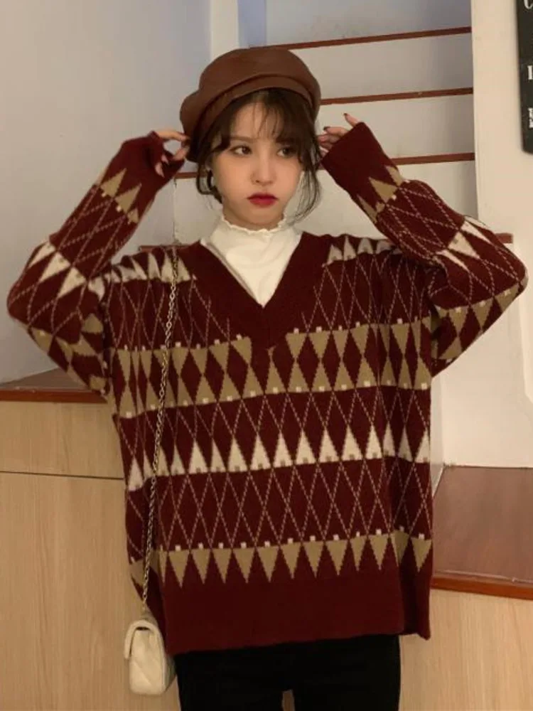 Sweaters Women Vintage Argyle Korean All-match Chic V-Neck Ladies Pullovers Student Lazy Style Popular Autumn Winter Women