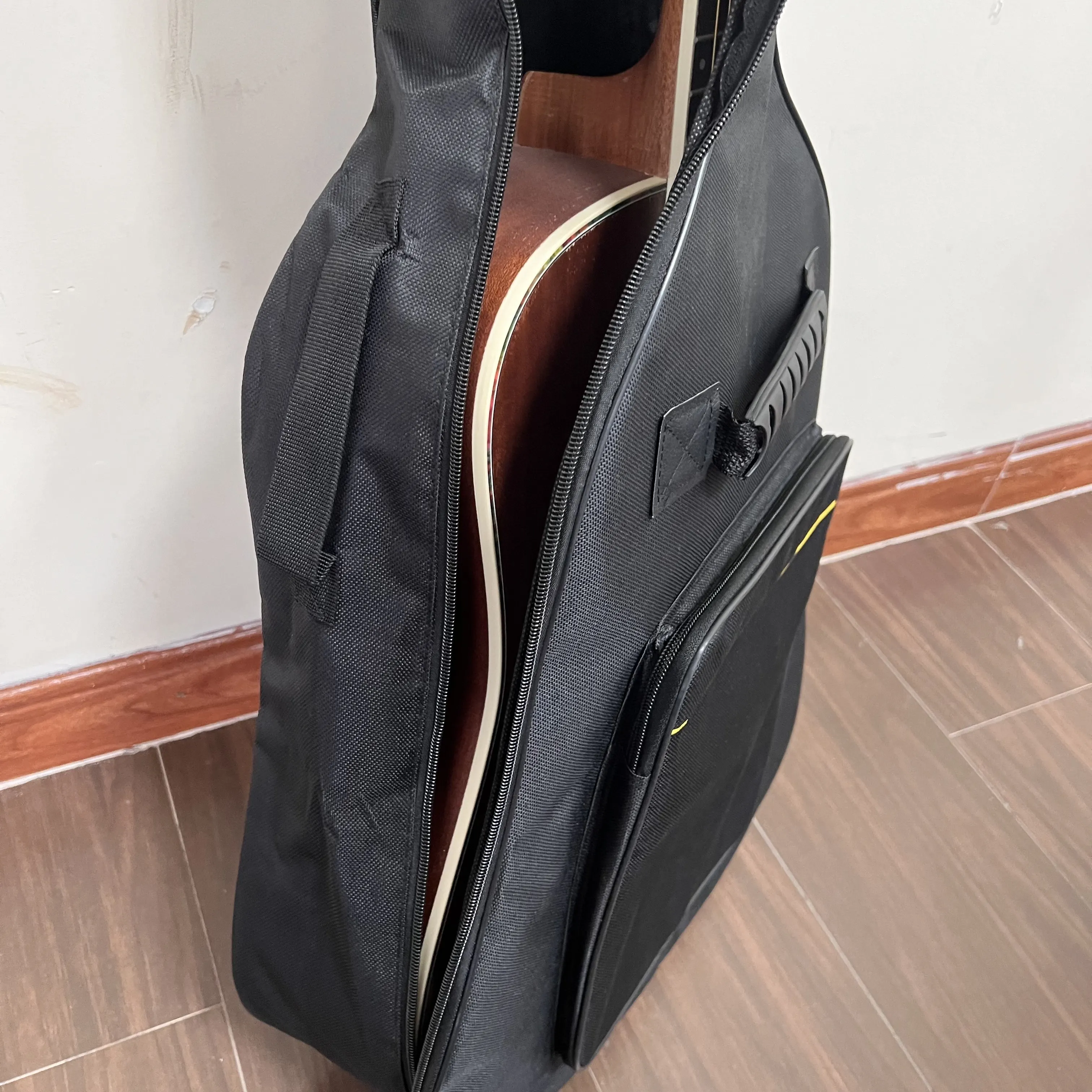 Thumbnail 3 - #21 Compare Guitar Cases Before You Buy