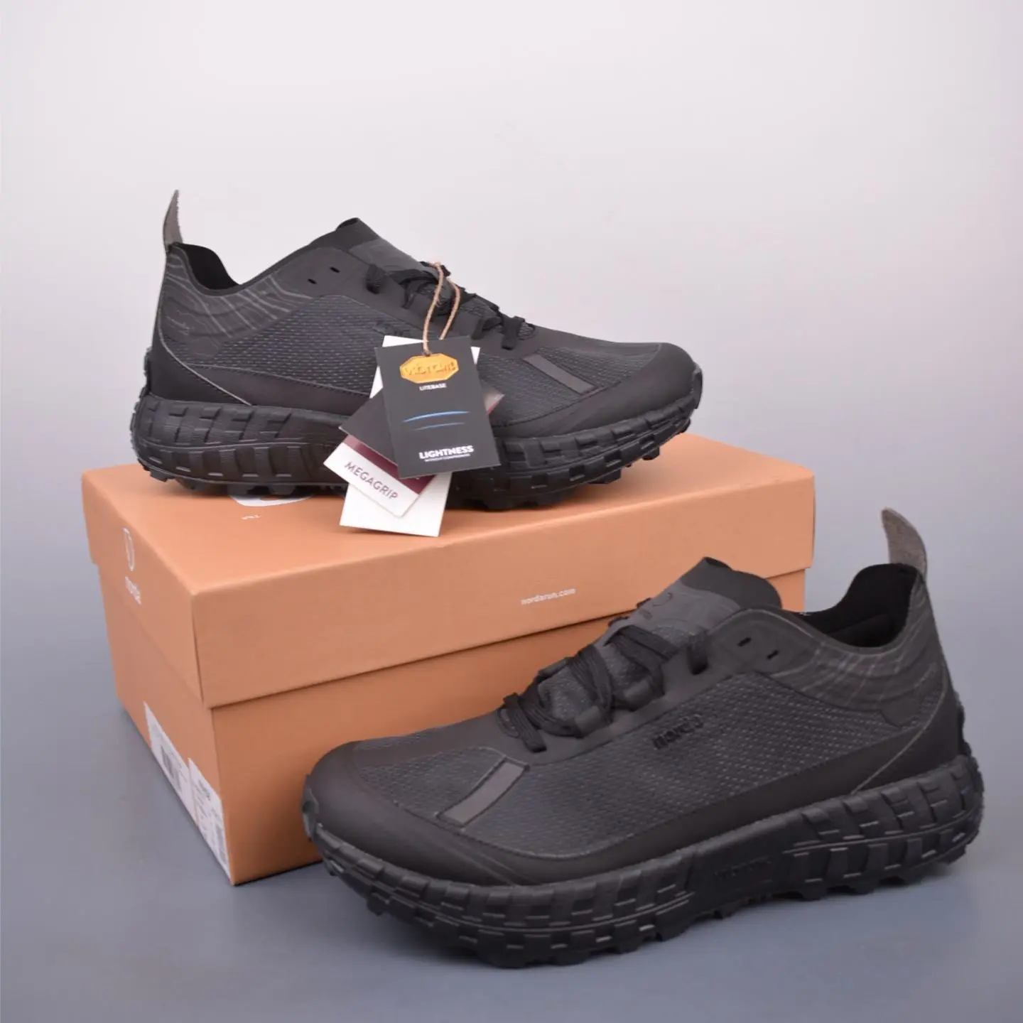 

Summer Hot Sale Marathon Unisex Running Shoes Athletic Shoes Fitness Equipment Athletic Shoes Ultralight Sneakers